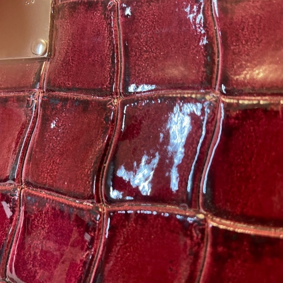 MICHE SCARLET SHELL BAG - Picture 11 of 12